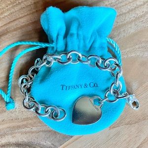 💫 Host pick! Tiffany & Co. vintage plain heart tag sterling silver bracelet